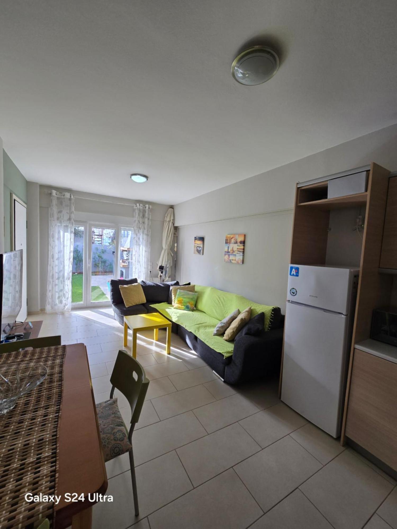 Harry'S Apartment Лагонісі Екстер'єр фото